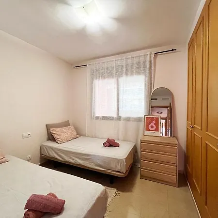 Apartment Piso De 2 Dorm Y 2 Banos - Ideal Familia, Cerca De La Playa *